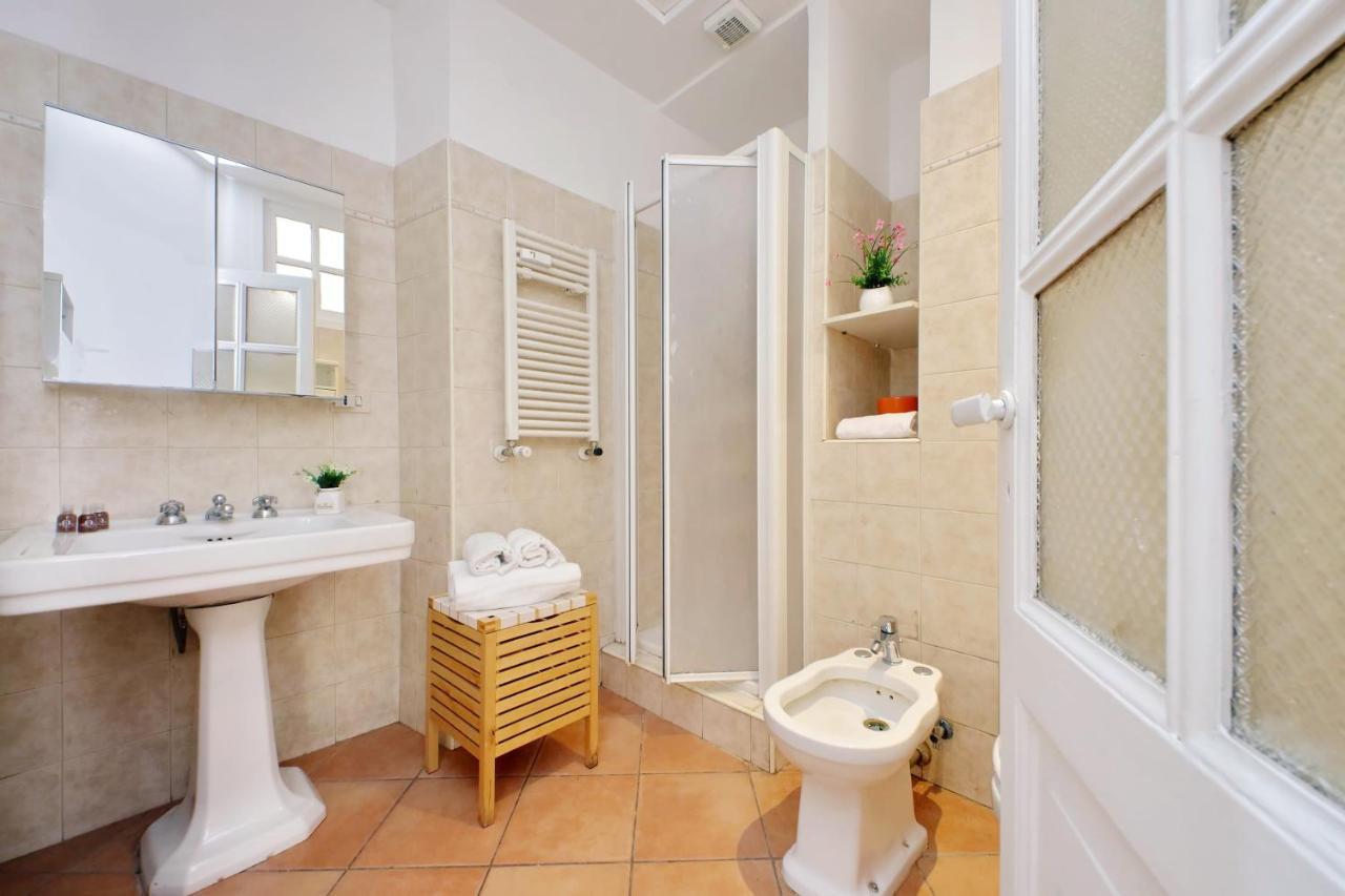 רומא 4Bnb - Quiriti Delightful Apartment מראה חיצוני תמונה
